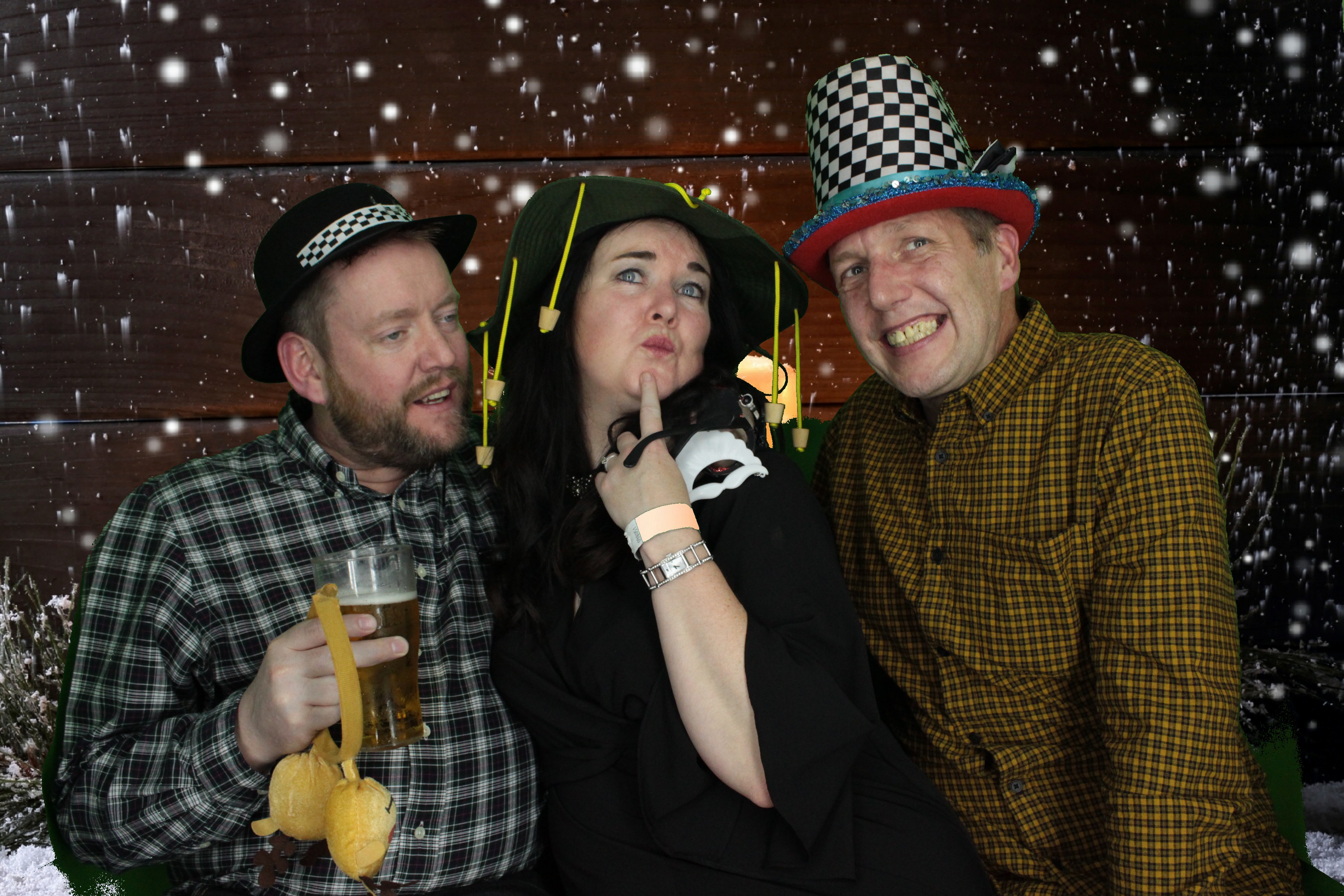 One Line Christmas Party | View more photos from the event at gallery.myphotoboothexperience.co.uk/u/MyPhotoBoothExperienceLtd/One-Line-Christmas-Party